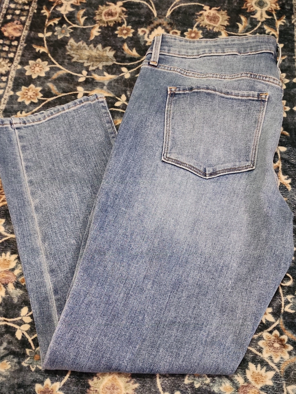 Classic Old Navy Power Straight Women's Blue Jeans
